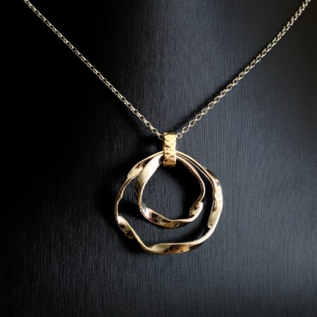 Statement double ripple circle necklace